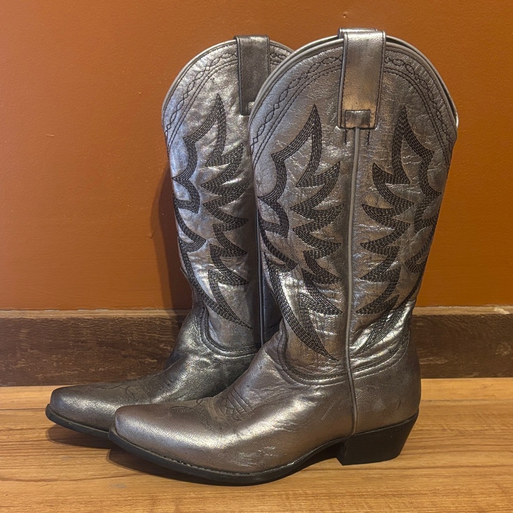 Shyanne Silver and Black Heeled Boots